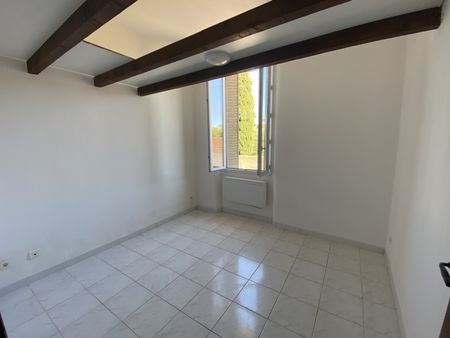 A LOUER T3 / QUARTIER ELISA PIVOTTE TOULON - Photo 4