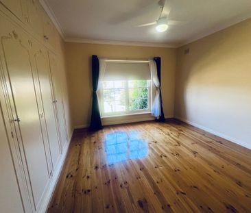Neat Family Home - Photo 5