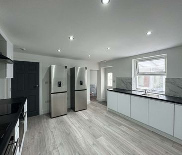 Modern studio rooms in L9, bills included Room 3 - Photo 2