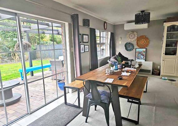 71 Hooker Avenue, 3210, Chedworth - Photo 1