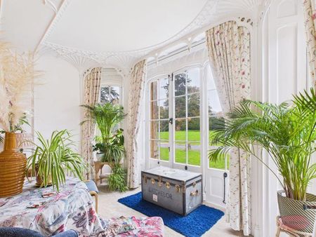 3 bedroom apartment to rent - Photo 5