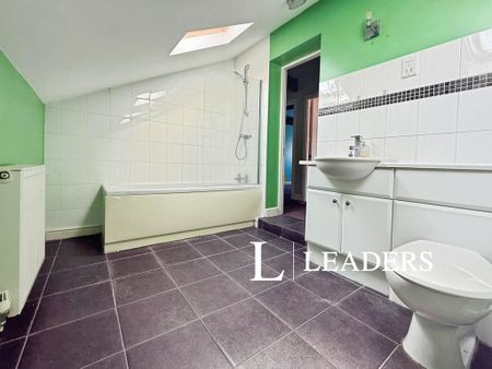 1 bedroom flat to rent - Photo 4