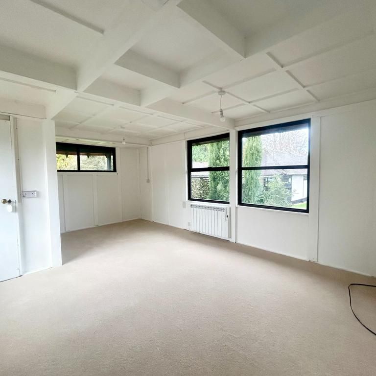 2 bedroom bungalow to rent - Photo 1