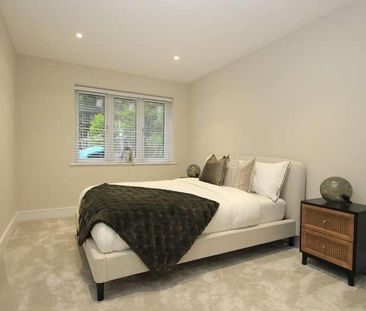 Salisbury Road, Worcester, KT4 - Photo 2