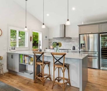 Executive Living Near the Botanical Gardens - Photo 3