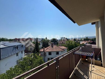 Apartament spatios si deosebit cu 3 camere | Parcare | View panoramic | Zona Semicentrala - Photo 3