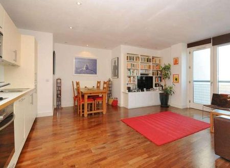 Crouch End Hill, Crouch End, N8 - Photo 2