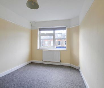 2 bedroom maisonette to rent - Photo 1