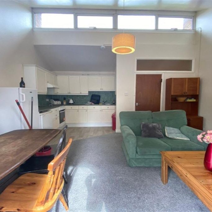 5 bedroom terraced house to rent - Photo 1