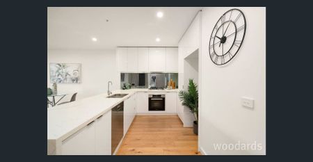 Luxury, Location, Low Maintenance - Photo 2