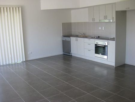 14/84-86 Dearness Street, 4814, Garbutt Qld - Photo 2