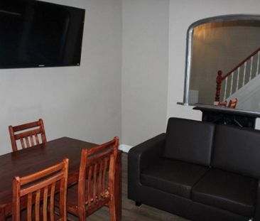 4 bedroom house to rent - Photo 1