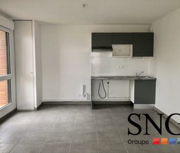 T3 AVEC LOGGIA ET DEUX PARKINGS - Photo 4