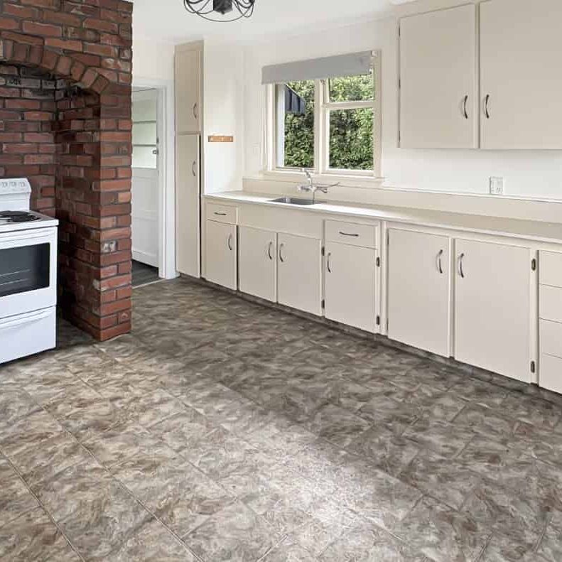 Newly renovated - East Gore - Photo 1