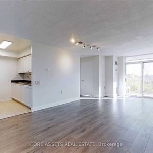 Large And Bright 1 Bedroom at The Shermount - Photo 2