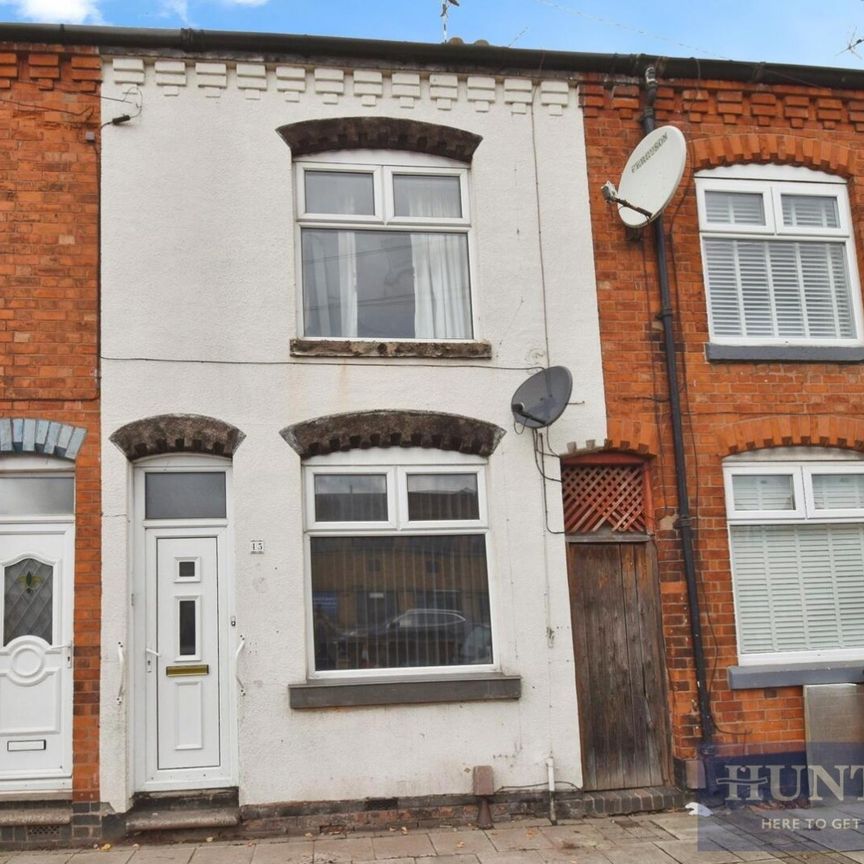 2 bedroom House To Let Total Size: 684 SQ FT - Photo 1