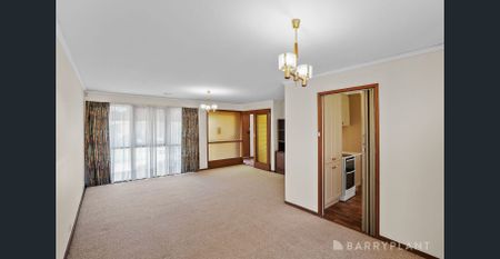 Perfectly Positioned - Photo 3