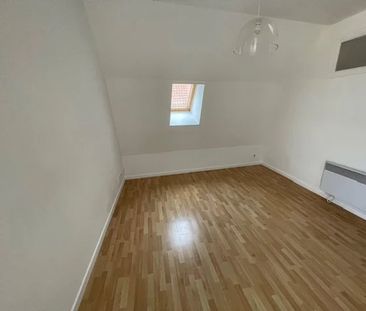 Location Appartement 2 pièces 30m² ST OMER 62500 - Photo 2