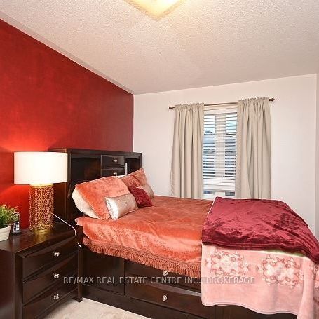 For Lease - 781 Shanks Heights, Milton, Ontario - Photo 1