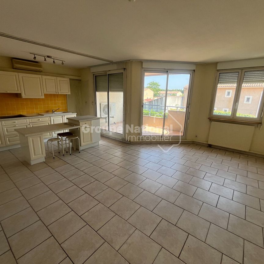 Location Appartement 3 pièces 68m² - Photo 1