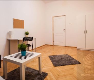 3 pokoje, świetna lokalizacja - Na wynajem - Photo 4