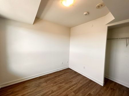 For Lease - 1480 Bayly Street Unit# 1414, Pickering, Ontario - Photo 2
