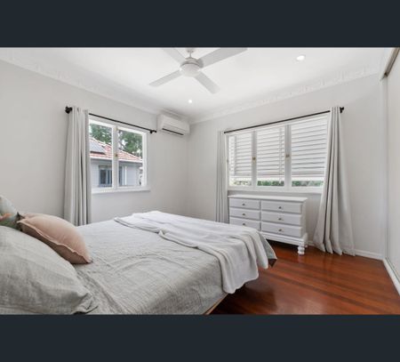 25 Balal Street, Stafford, Qld 4053 - Photo 4