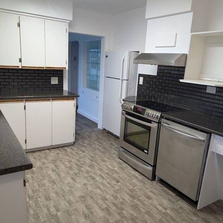 Abbotsford Full House on Shared Acreage - RENTDAN - Photo 1