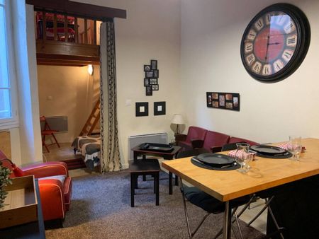 Beau T2 atypique en plein centre de Nantes - Photo 2