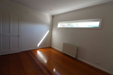 94A Coppin St, Richmond VIC 3121 - Townhouse For Rent | Domain - Photo 5