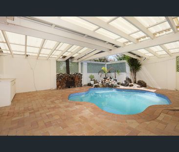 48 Stretton Drive, Helensvale, Qld 4212 - Photo 6