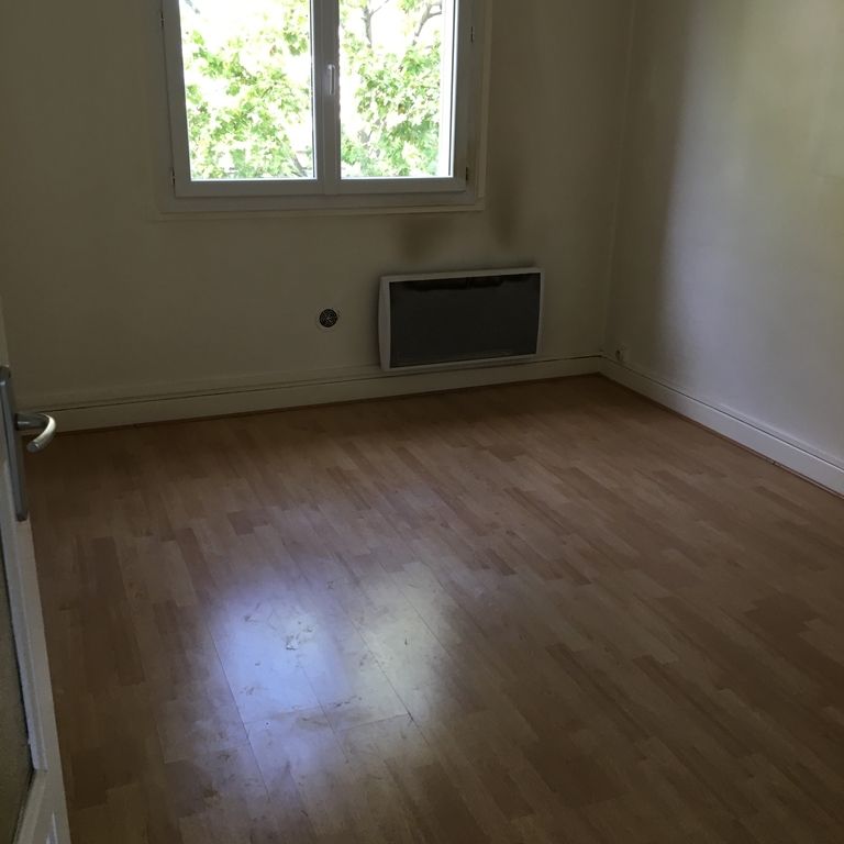 LONG 78 - Photo 1