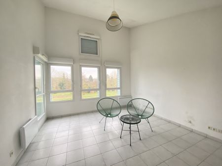 SALOUEL - APPARTEMENT T2 AVEC BALCON ET PARKING - RÉSIDENCE SÉCURISÉE - Photo 2