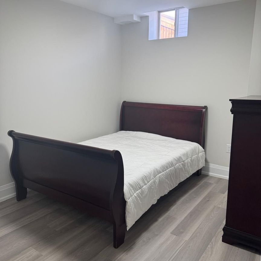 For Lease - 18 observatory Crescent, Brampton, Ontario - Photo 1