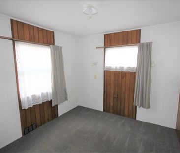 Tidy Fenton Park Flat - Fenton Park - Photo 5