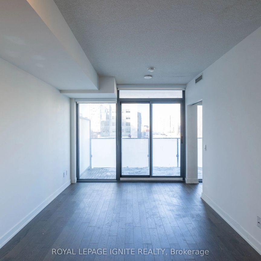 25 Richmond Street E #1813 - Photo 1