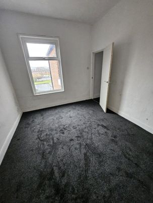 3 Bed Terraced House, Bosworth Street, M11 - Photo 1