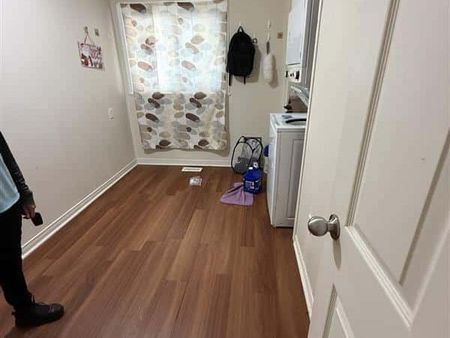 477 River Road East, Unit 1 Upper, Wasaga Beach, ON - Photo 5