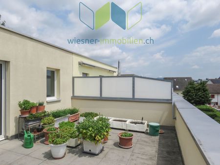 VERY LARGE 5½-ROOM HOUSE IN A CHILD-FRIENDLY LOCATION - Photo 4