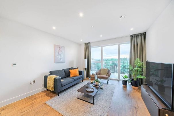 3 bedroom flat to rent - Photo 1