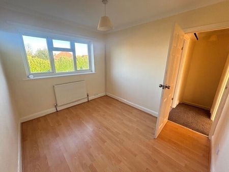 Retreat Estate - Photo 4