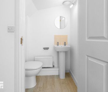 2 bedroom terraced house to rent - Photo 6