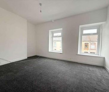 Greenfield Street, Bargoed, CF81 - Photo 3