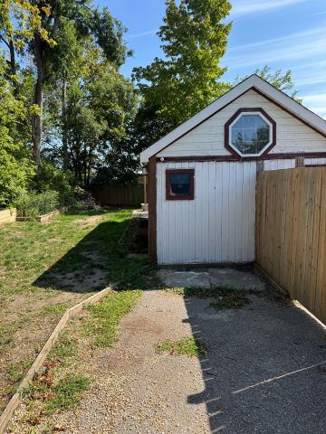 For Lease - 49 Sanford Street, Barrie, Ontario - Photo 4