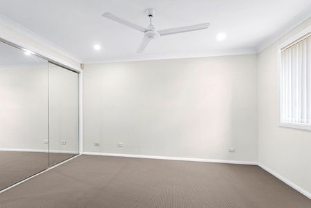 27 Denham Dr - Photo 2