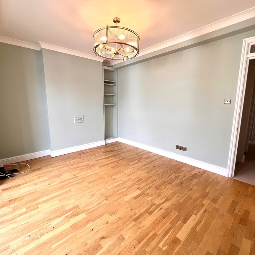 2 Bed Flat, Florence Road, W4 - Photo 1