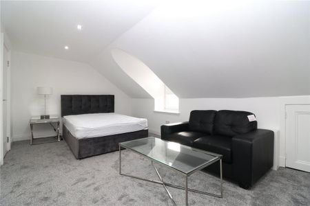 Studio to rent - Photo 4