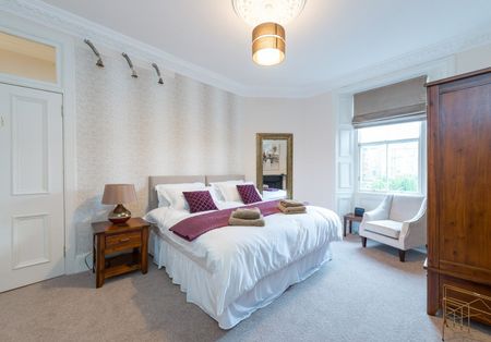 2 Bed Flat, Royal Crescent, EH3 - Photo 5