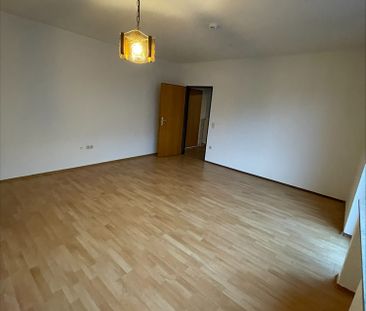 Freundliche 3-Zimmer Wohnung zu vermieten mit Balkon. - Photo 1