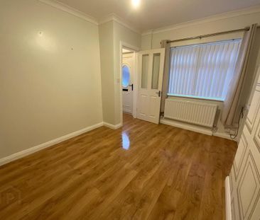 8 Ainsworth Pass, Belfast, BT13 3FQ - Photo 6